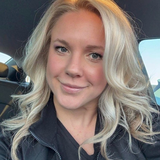 Victoria Engblom of TexZen Builds